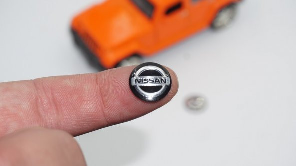Nissan Oto Anahtar 3M Metal Alaşım Logo 2Li Set ürün görseli 1