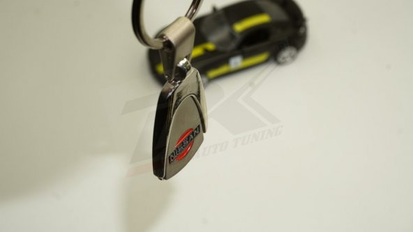 Nissan Logo Krom Metal Stil Anahtarlık New Style ürün görseli 1