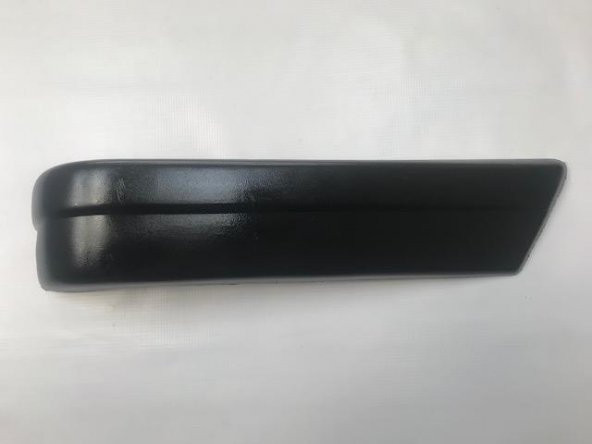 TAMPON UCU PLASTİĞİ FORD ESCORT ARKA SAĞ 1986-1990 ürün görseli 1