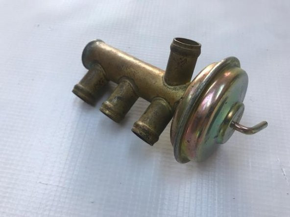KALORİFER MUSLUĞU FORD SCORPİO 85GG 18495 AA ürün görseli 1