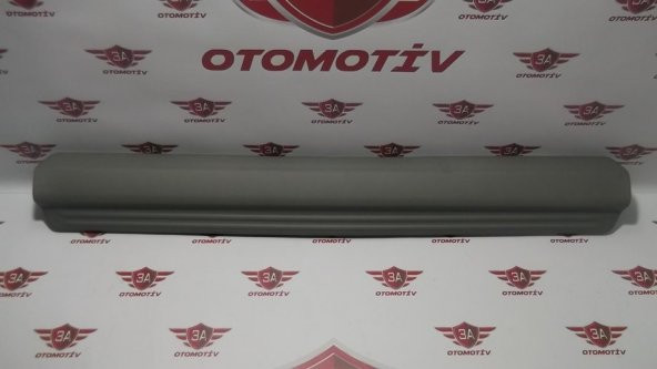 Isuzu D-Max Kapı Eşik Plastiği 2004-2012 ürün görseli 1