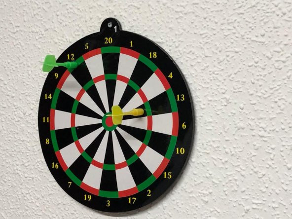 Dart Oyuncak 24 cm 2 Mıknatıslı Ok Mıknatıslıdır Zarar Vermez ürün görseli 1