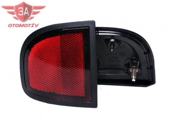 Mitsubishi L200 CR Arka Kasa Reflektörü Sol (Kedi Gözü) ürün görseli 1