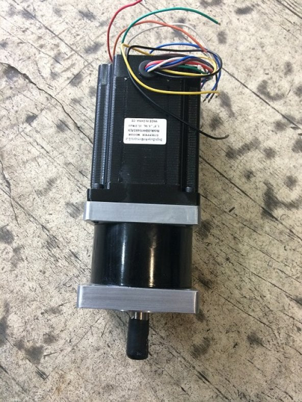 Planet Redüktörlü Step Motor 4.5 Nm ürün görseli 1