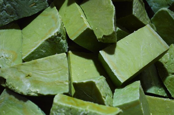 Dara Köy Yeşil Bıtım (Menengiç) Sabunu 1 KG ürün görseli 1