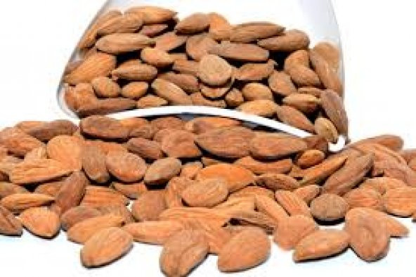 Yerli İç Çiğ Badem 1 KG ürün görseli 1