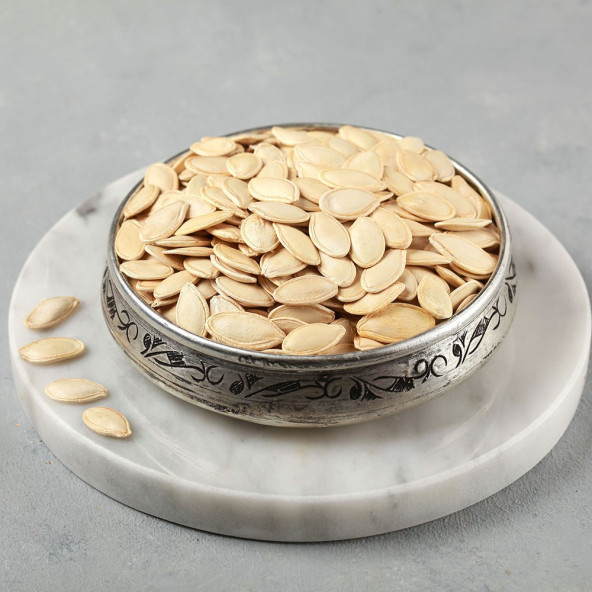 TUZLU SARI  KABAK ÇEKİRDEĞİ 1 KG ürün görseli 1