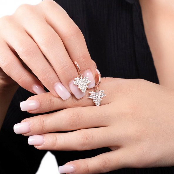 Yaprak Model Gümüş Bayan Küpe - Resim 2