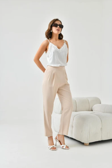 FTZ Women Kadın Lastikli Pleli Dar Paça Pantolon  Beige 30744 ürün görseli 1