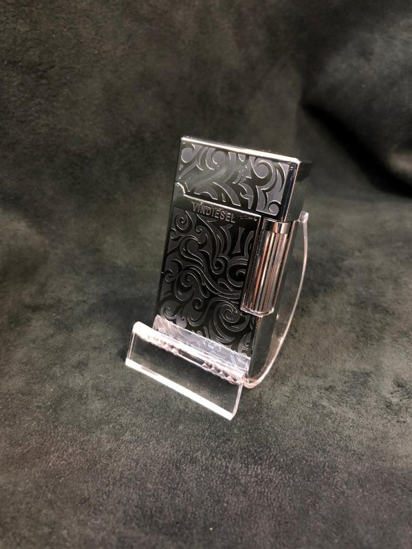 Hediyelik Koçbaşı Desen Metal Normal Alev Gümüş Renk Çakmak ürün görseli 1