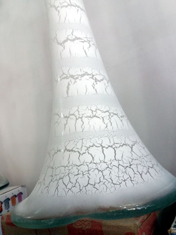 Çatlatma Beyaz 60cm Uzun Geniş Taban Fil Ayağı Devrilmez Cam Vazo ürün görseli 1
