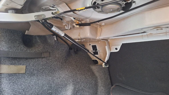 Peugeot 301 Bagaj Amortisörü SETİ 100 N 54 Cm ürün görseli 1