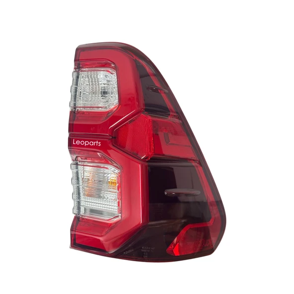 Leoparts Toyota Hilux Revo Rocco Stop Lambası Sağ (Ledli) 2021-2024 81560-0K430 ürün görseli 1