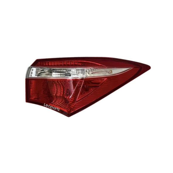 Leoparts Toyota Corolla Stop Lambası Dış Sağ 2013-2016 81551-02790 ürün görseli 1