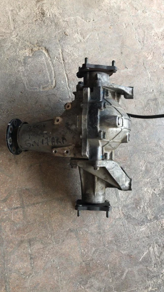Suzuki Grand Vitara 06-11 Arka Difransiyel Çıkma ürün görseli 1