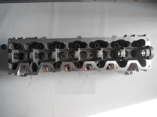 NİSSAN PATROL 2.8L RD28T TURBO DİZEL 87-96 SİLİNDİR KAPAĞI ürün görseli 1