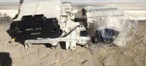 KALORİFER KUTUSU KOMPLE SUZUKİ GRAND VİTARA 06-12 ÇIKMA ürün görseli 1