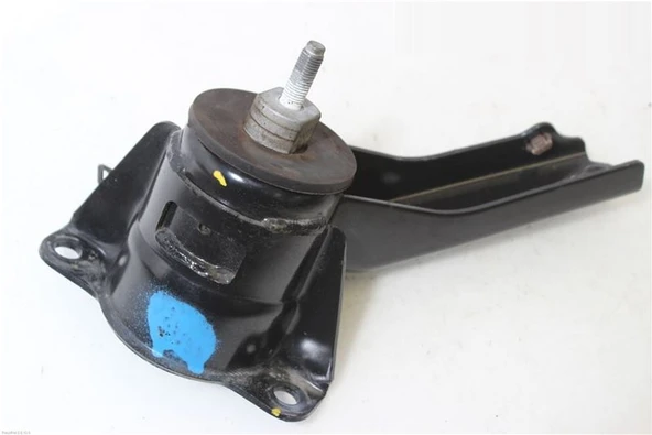 Suzuki Swift 1.2 11-18 Motor Takozu Yağılı sağ ürün görseli 1