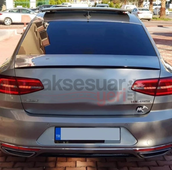 Volkswagen Passat B8 Spoiler Parlak Siyah Boyalı İthal Ürün Plastik ürün görseli 1