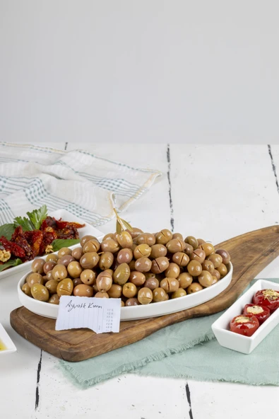 Yöre Edremit Kırma Yeşil Zeytin (291-320 Kalibre) 2 kg ürün görseli 1