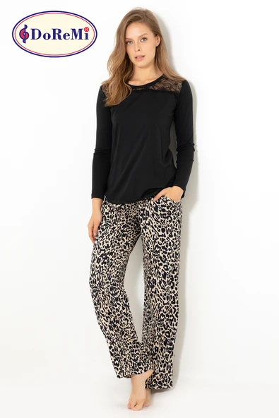 DoReMi Elegant Desing Bayan Pijama Takımı ürün görseli 1