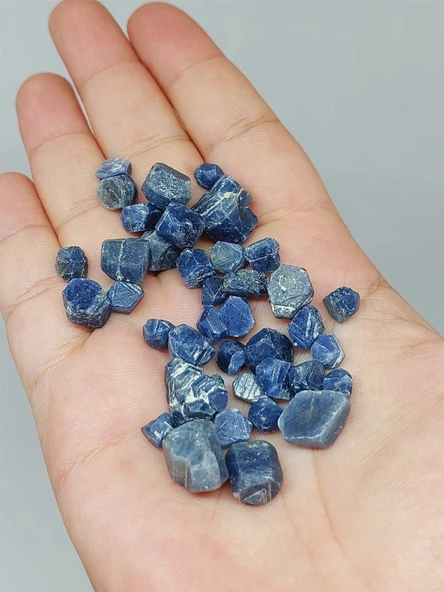 Safir Taşı Kütle Ham 3.50-3.99 gram Aralığı (53278) ürün görseli 1