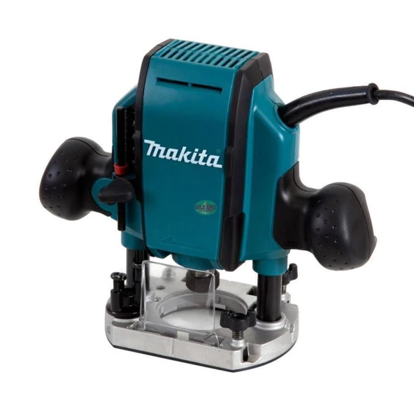 Makita RP0900 900 Watt Dik Freze ürün görseli 1
