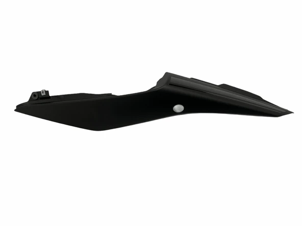 Yamaha YZF R25 Sele Alt Panel Sol Mat Siyah 2020 ürün görseli 1