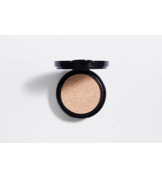 Dior Diorskin Forever Cushion Spf -35 Refill 020 ürün görseli 1