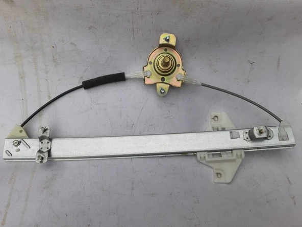 Hyundai Accent Admair Milenyum 2000-2006 Arka kapı Cam Krikosu Sol mekanik manuel şöför tarafı Orjinal Marka Orjinal Parça 83401-25000 ürün görseli 1