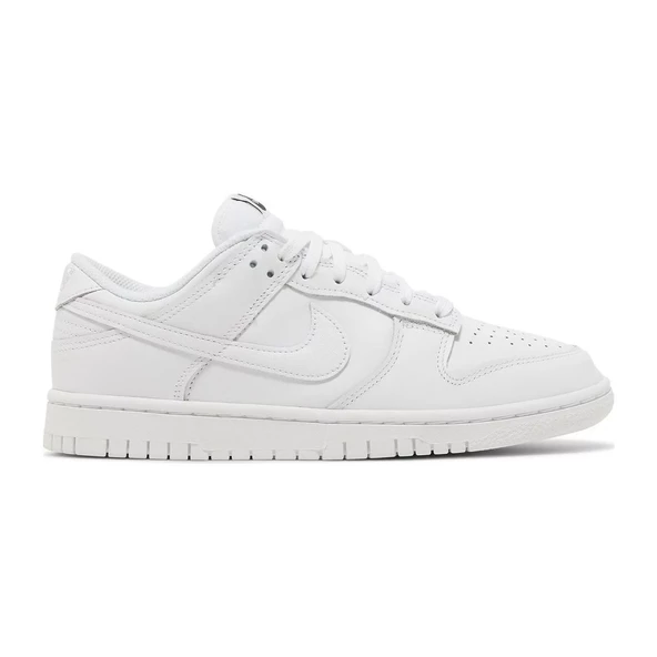Nike Dunk Low Triple White ürün görseli 1