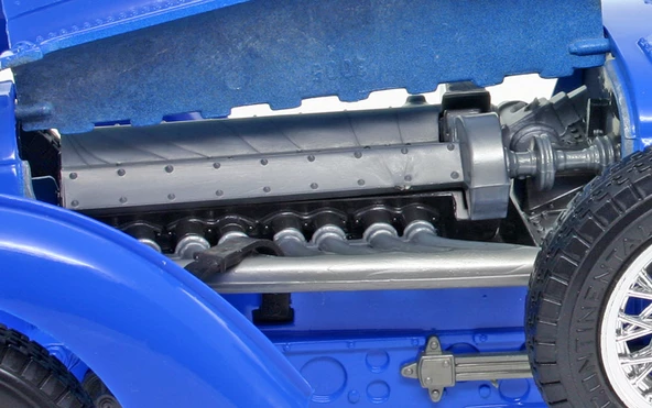 Burago 1934 Bugatti Type 59 1/18 Model Araba - Resim 4