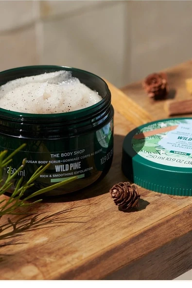 The Body Shop Wild Pine Vücut Peelingi - Resim 4