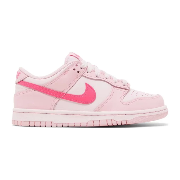 Nike Dunk Low Triple Pink ürün görseli 1