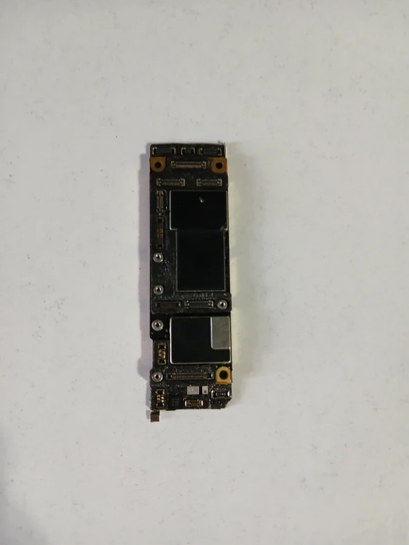 ASLANTİC İPHONE 11 64 İCLOUDLU İŞLEMSİZ TR ANAKART ürün görseli 1