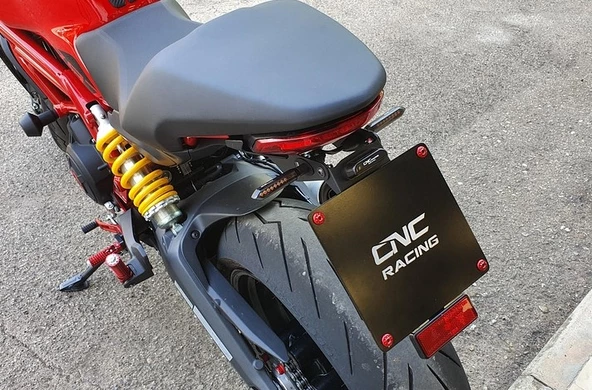 Cnc Racing Ducati Sıralı Led Sinyal Lambası ID020B - Resim 2