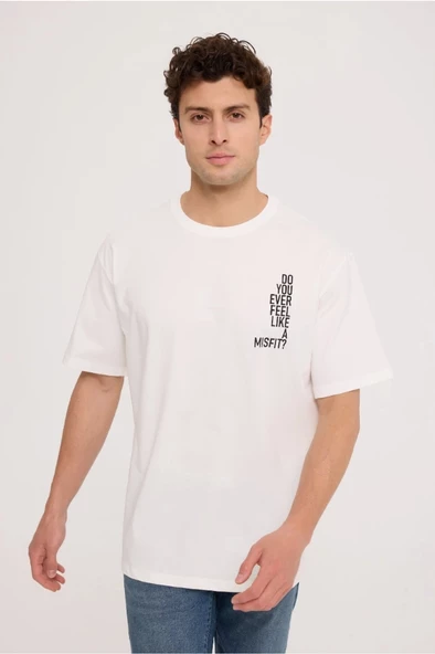 White MISFIT HALF-RELAX TEE ürün görseli 1