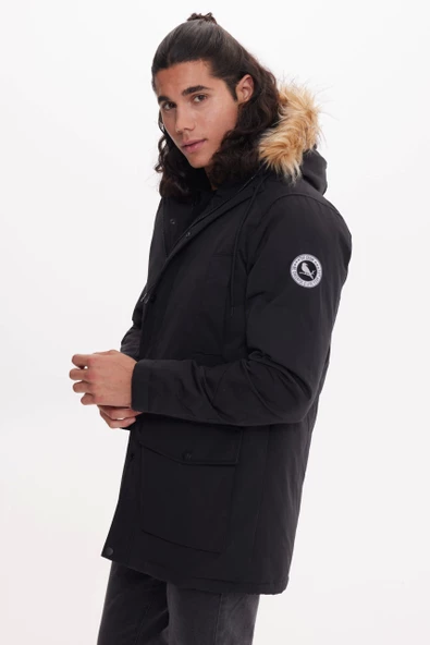 Black CANADA - Resim 4