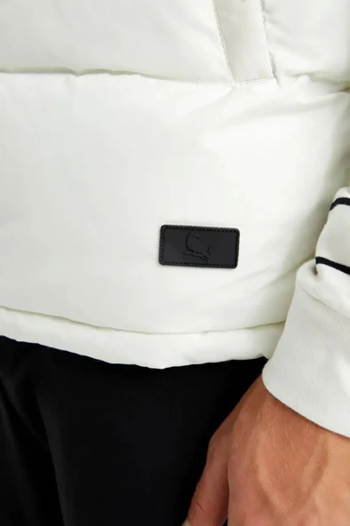 Off-White JERRY - Resim 2