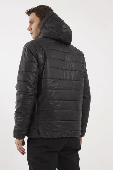 Black COVERT ürün görseli 1