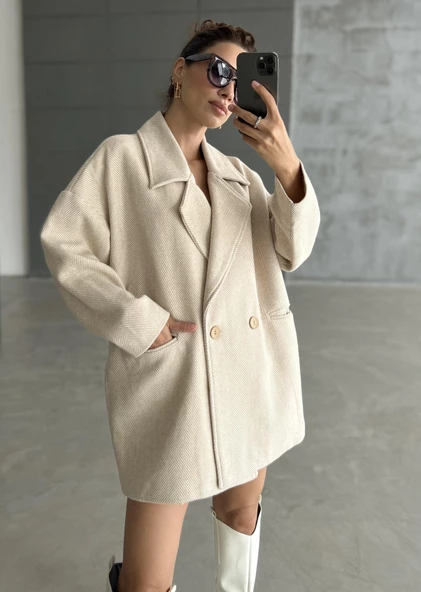 Taş 1. Sınıf Kalite Balık Sırtı Oversize Kaşe Kaban ürün görseli 1