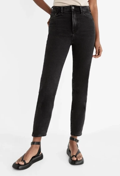Stradivarius Slim Fit Mom Jean ürün görseli 1