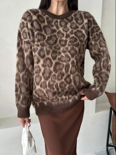 Kahve Fiona Bisiklet Yaka Leopar Desenli Kazak ürün görseli 1