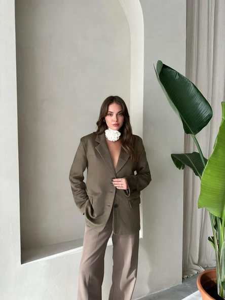 Haki Latte Kemik Düğmeli Süet Ceket - Resim 4