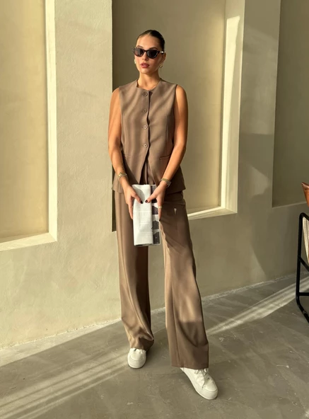 Koyu Kahve Camille Klasik Düğmeli Yelek Pantolon Takım ürün görseli 1