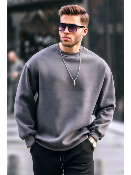 Madmext Füme Bisiklet Yaka Oversize Şardonlu Basic Erkek Sweatshirt 6048 ürün görseli 1