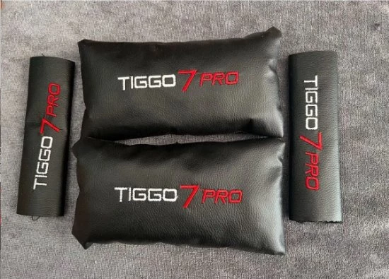 Chery Tiggo 7 Pro Nakışlı 2 adet Deri Boyun Yastığı Ve 2 adet Kemer Pedi ürün görseli 1