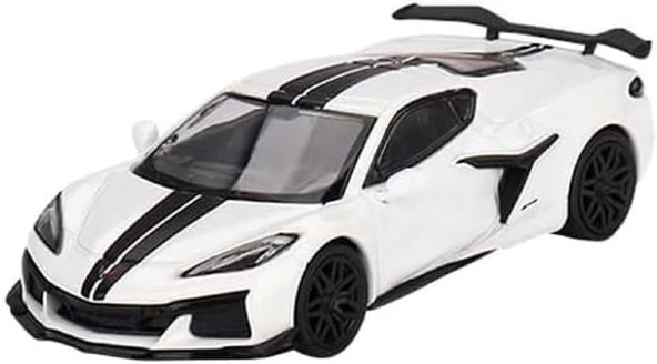 Mini GT 677 Chevrolet Corvette Z06 2023 Arctic White LHD Model Araba ürün görseli 1