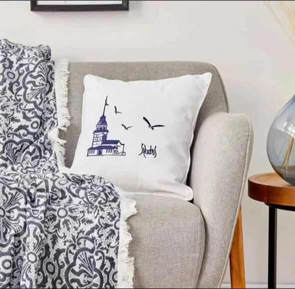 Karaca Home Kız Kulesi İndigo Throw Kırlent Set ürün görseli 1