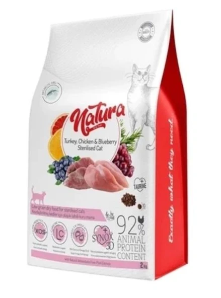 Natura Premium Tavuklu Hindili Yaban Mersinli Düşük Tahıllı Kısırlaştırılmış Yetişkin Kedi Maması 2 kg ürün görseli 1